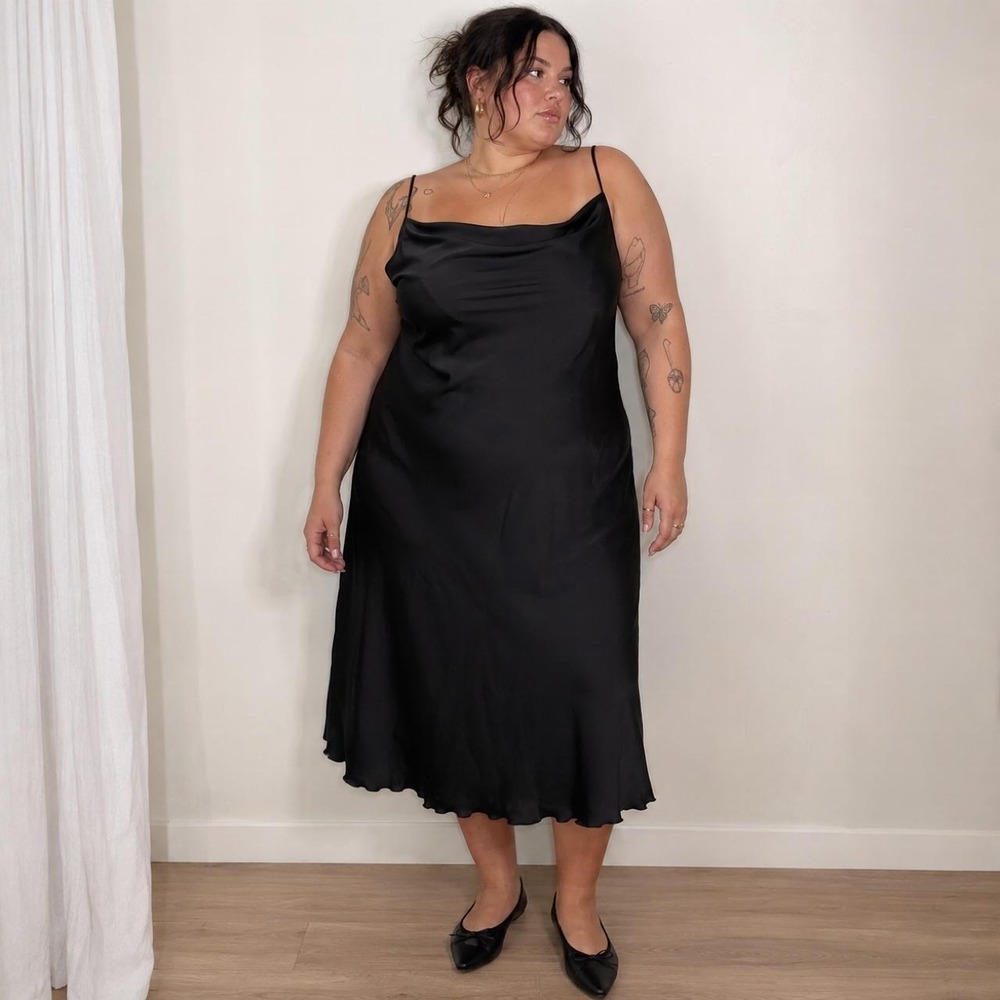 Bebe Black Satin Cowl Neck Slip Dress Bias Cut Midi Women 2X Quiet Luxury Y2K